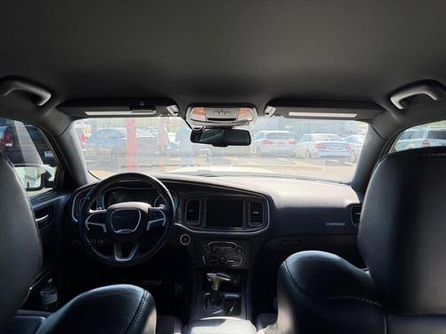 2016 Dodge Charger R/T Scat Pack