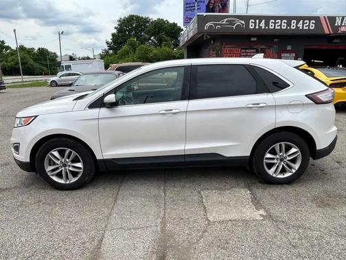 White 2016 Ford Edge SEL
