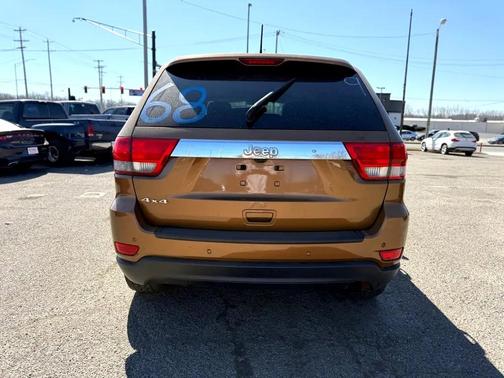 2011 Jeep Grand Cherokee Laredo