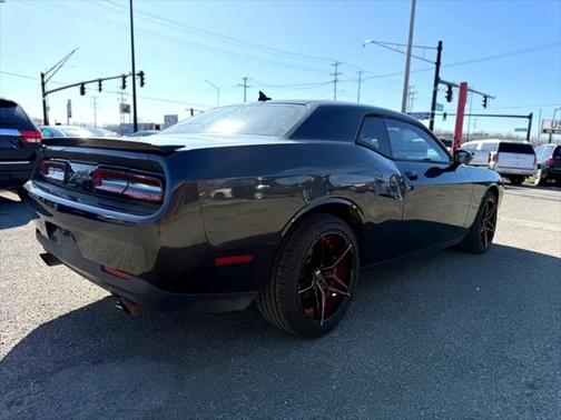 2017 Dodge Challenger R/T