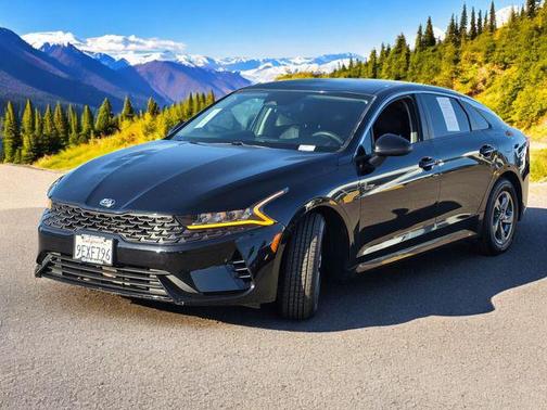 2021 Kia K5 LXS