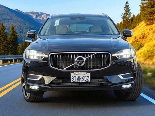 2021 Volvo XC60 T6 Inscription