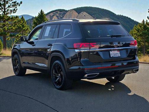 2023 Volkswagen Atlas 3.6L SE w/Technology