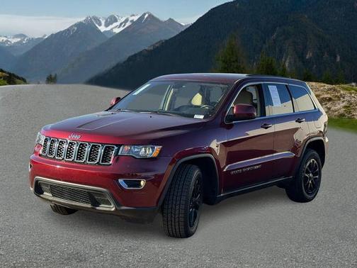 2022 Jeep Grand Cherokee Laredo