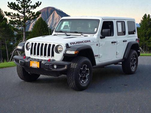 Bright White Clearcoat 2023 Jeep Wrangler Rubicon
