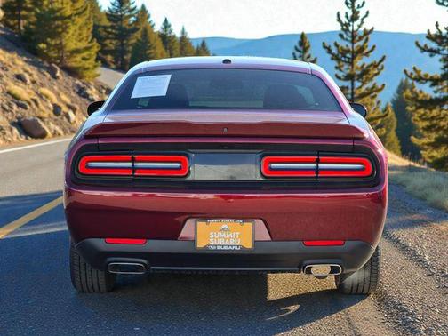 2020 Dodge Challenger SXT