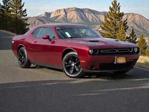 2020 Dodge Challenger SXT