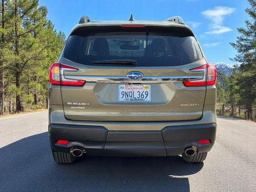 2024 Subaru Ascent Premium 8-Passenger