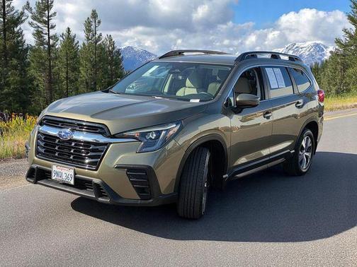 2024 Subaru Ascent Premium 8-Passenger