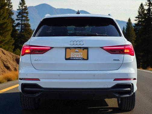 2024 Audi Q3 Premium 45 TFSI S line quattro Tiptronic