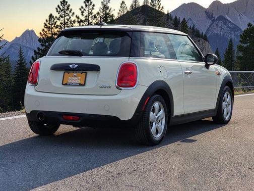 2018 MINI Hardtop Cooper