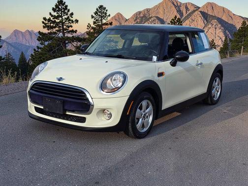 2018 MINI Hardtop Cooper