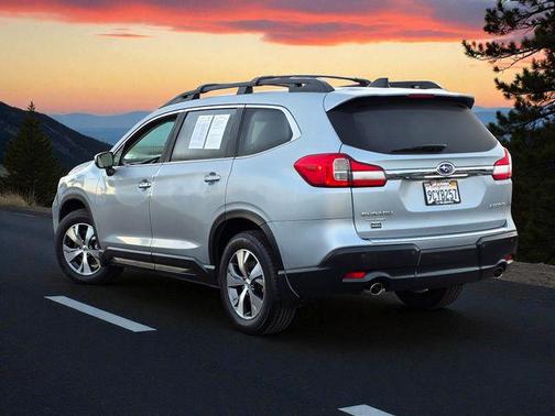 2022 Subaru Ascent Premium 8-Passenger