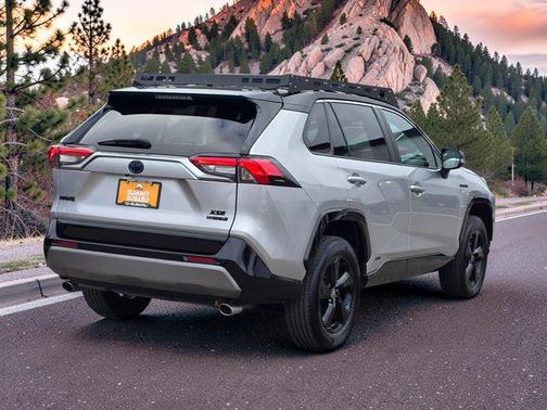 Silver Sky Metallic/Midnight Black Metallic 2021 Toyota RAV4 Hybrid SE