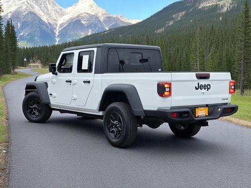 2020 Jeep Gladiator Sport S