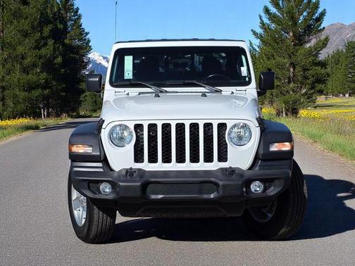 2020 Jeep Gladiator Sport S