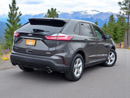 2020 Ford Edge SE