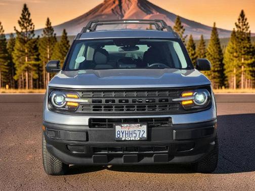 Iconic Silver Metallic 2021 Ford Bronco Sport Base