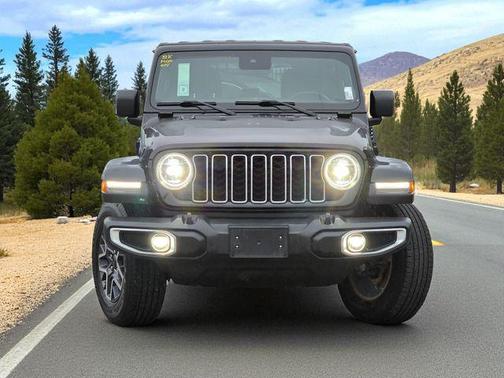 2024 Jeep Wrangler 4-Door Sahara 4x4