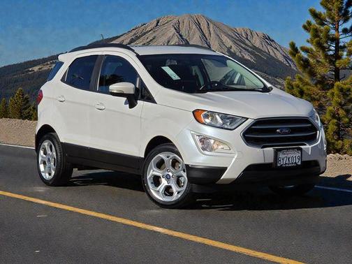 White Platinum Metallic Tri-Coat 2021 Ford EcoSport SE