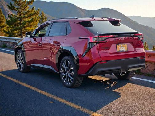 2026 Subaru Solterra Limited