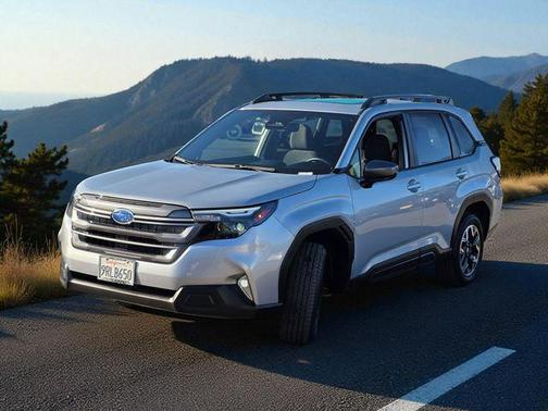 2025 Subaru Forester Premium