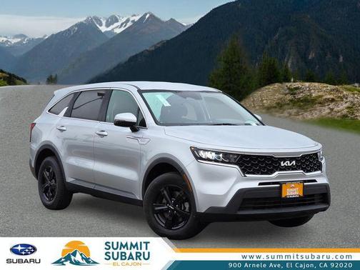 2022 Kia Sorento LX