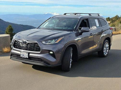 2022 Toyota Highlander Limited