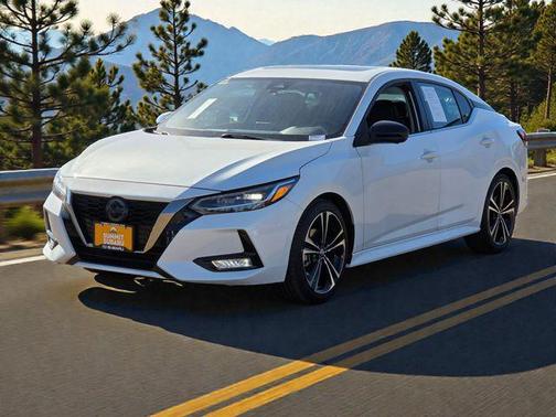2022 Nissan Sentra SR
