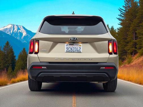 2021 Kia Sorento LX
