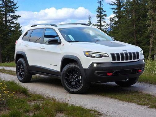 2022 Jeep Cherokee Trailhawk