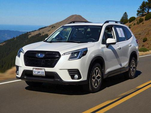 2022 Subaru Forester Premium