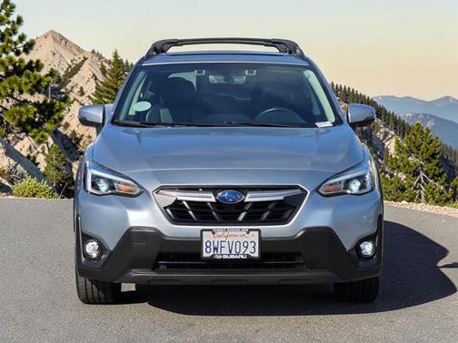 Ice Silver Metallic 2021 Subaru Crosstrek Limited