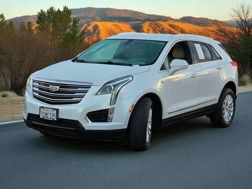 2017 Cadillac XT5 Base