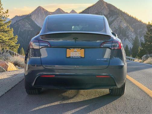2023 Tesla Model Y Long Range Dual Motor All-Wheel Drive