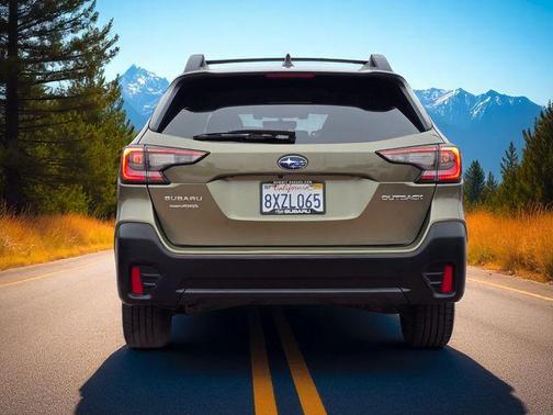 2022 Subaru Outback Premium
