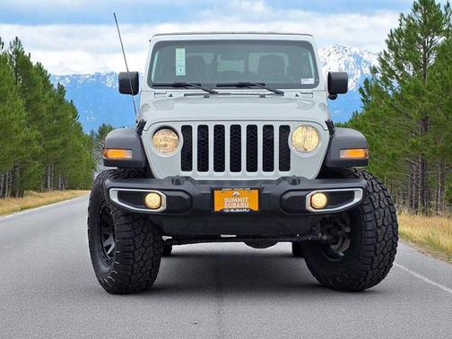 2023 Jeep Gladiator Sport S