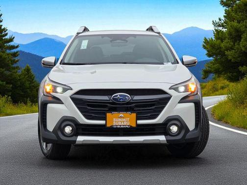 2025 Subaru Outback Touring
