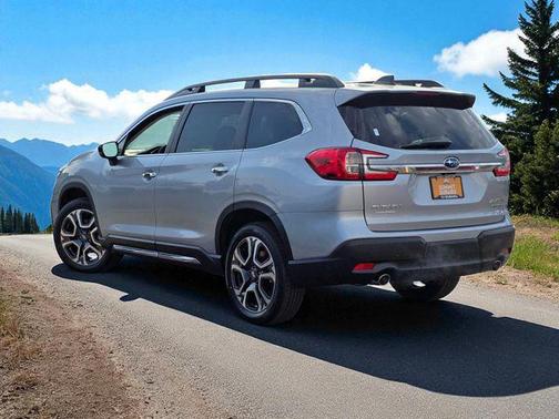 2025 Subaru Ascent Touring 7-Passenger