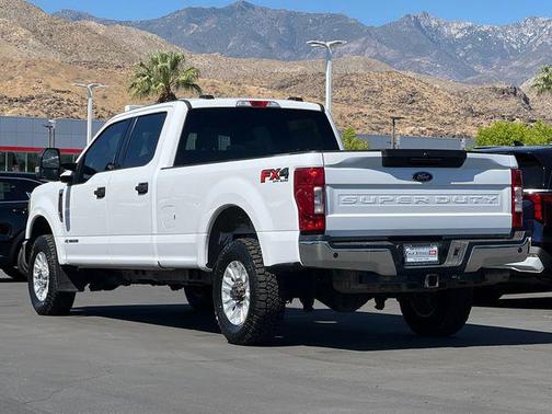 2022 Ford F-350 XLT