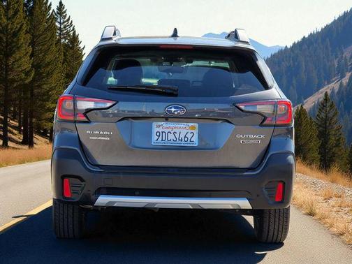 2022 Subaru Outback Touring