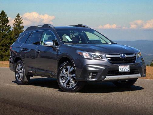 2022 Subaru Outback Touring