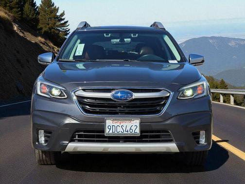 2022 Subaru Outback Touring