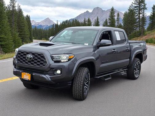 2022 Toyota Tacoma TRD Sport