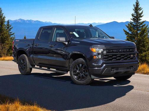 2022 Chevrolet Silverado 1500 Custom