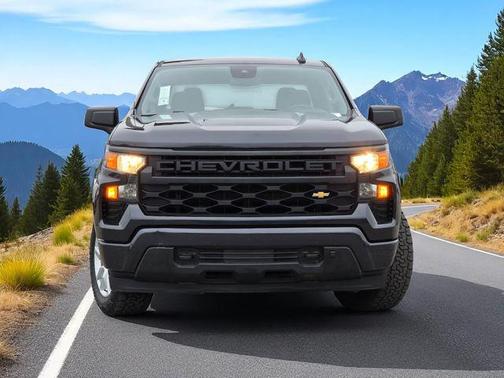 2022 Chevrolet Silverado 1500 Custom