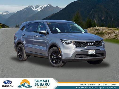 2022 Kia Sorento LX