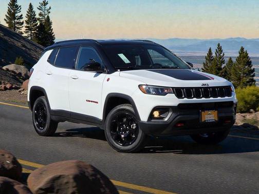 2023 Jeep Compass Trailhawk