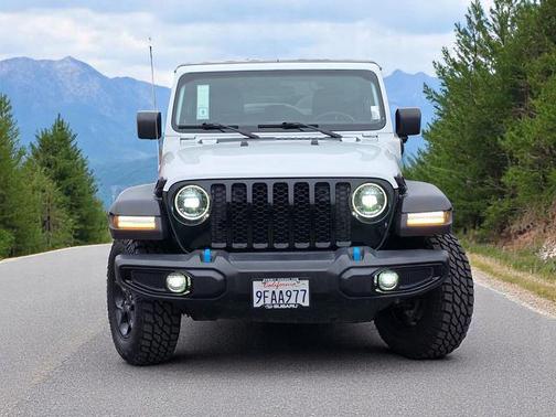 2023 Jeep Wrangler 4xe Willys