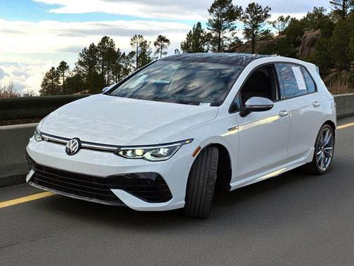 2024 Volkswagen Golf R 2.0T Manual